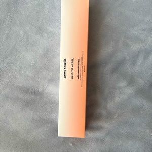 Grace & Stella microneedle roller